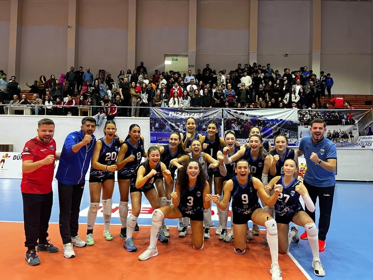 KAYSERİ ATLETİKSPOR VOLEYBOL TAKIMI LİGİN 2. HAFTASINDA EVİNDE KAHRAMANMARAŞ BÜYÜKŞEHİR...