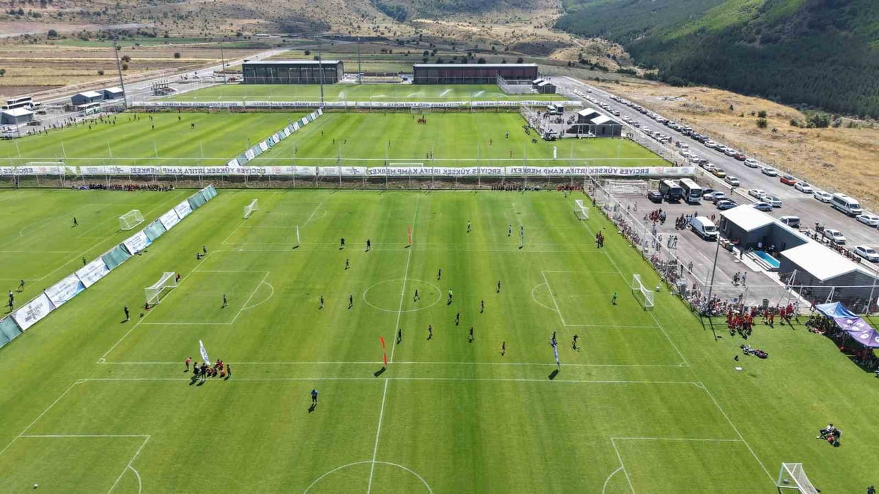 KAYSERİ BÜYÜKŞEHİR BELEDİYESİ SPOR A.Ş. TARAFINDAN İŞLETİLEN ERCİYES YÜKSEK İRTİFA KAMP MERKEZİ;...