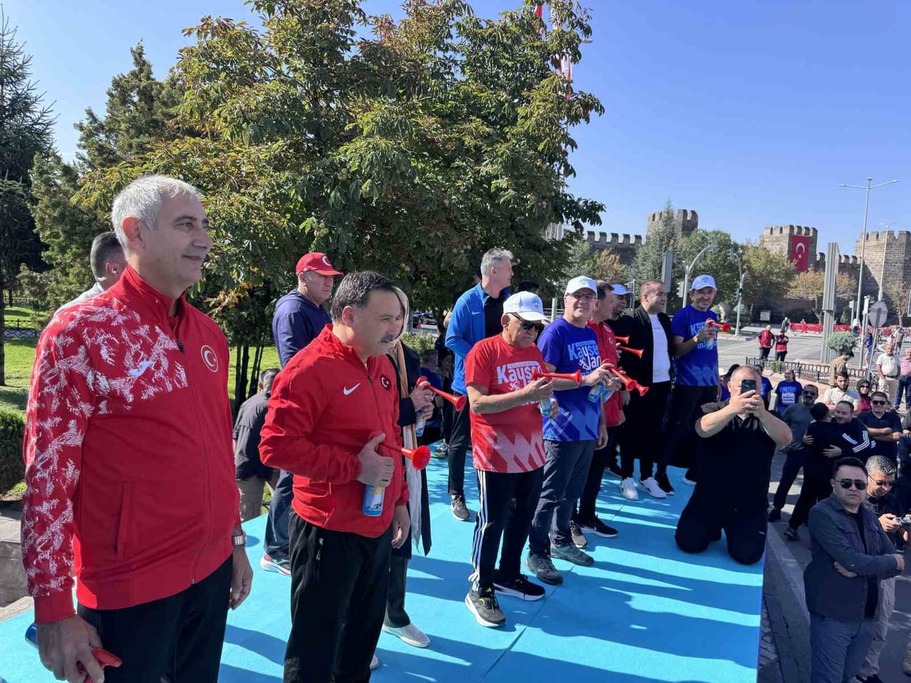 KAYSERİ BÜYÜKŞEHİR BELEDİYESİ TARAFINDAN DÜZENLENEN 6. ULUSLARARASI KAYSERİ YARI MARATONU HALK...