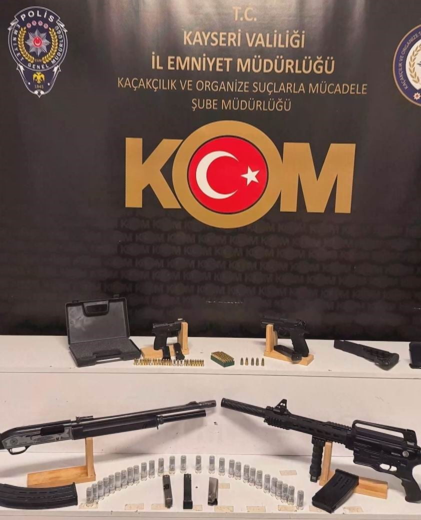 KAYSERİ’DE POLİS EKİPLERİ TARAFINDAN YAPILAN ÇALIŞMALARDA SİLAH TİCARETİ YAPTIĞI BELİRLENEN 1 KİŞİ...