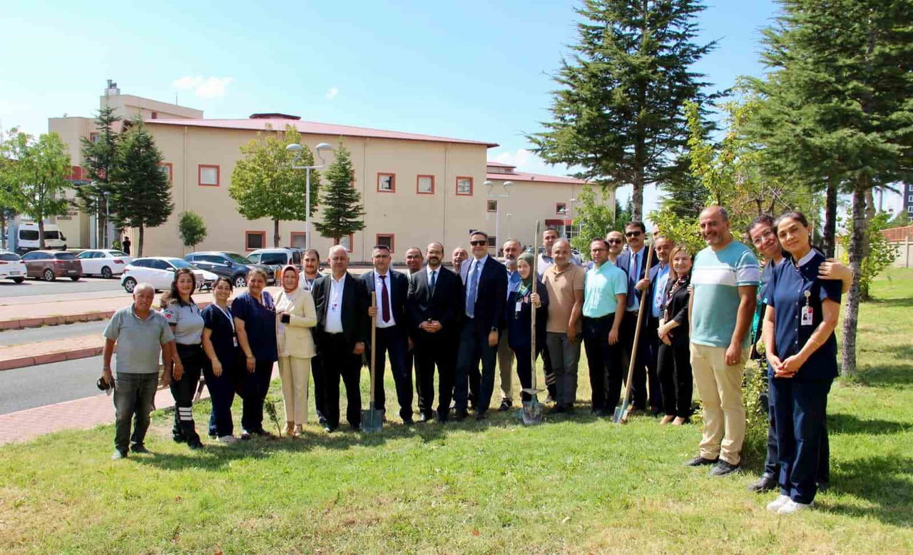 KAYSERİ DEVLET HASTANESİNE BAĞLI ERKİLET EMEL-MEHMET TARMAN KADIN DOĞUM VE ÇOCUK HASTALIKLARI...