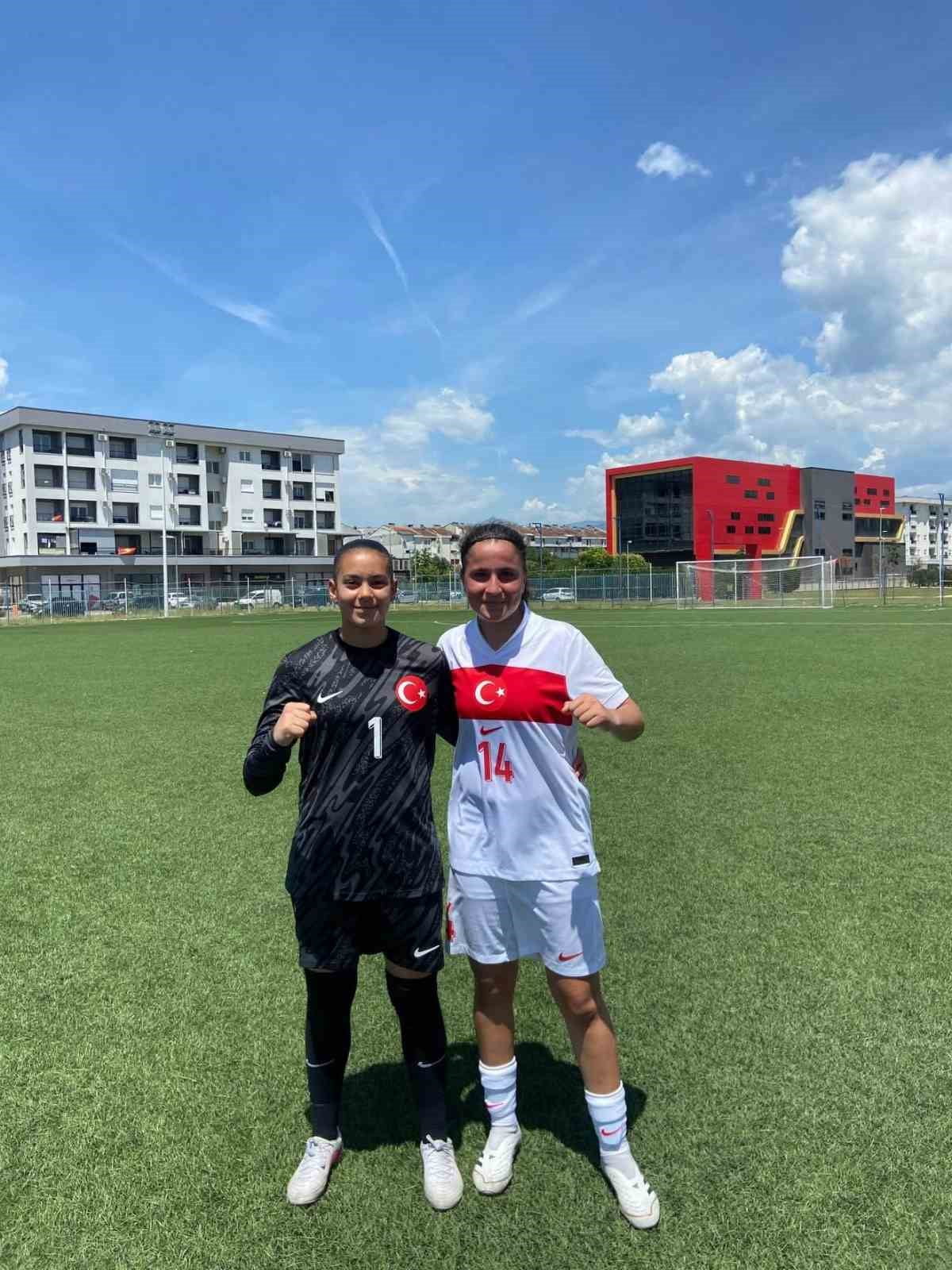KAYSERİ GENÇLERBİRLİĞİ SPOR KULÜBÜ’NÜN GENÇ YETENEKLERİ KAFİYE HAZAL POLAT VE AYŞE ALTUN, AY...
