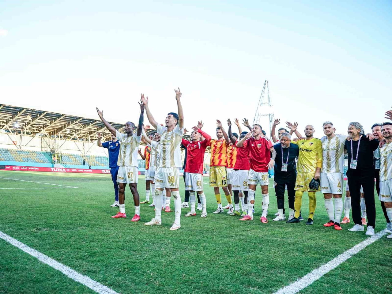 KAYSERİSPOR LİGDEKİ DÖRDÜNCÜ GALİBİYETİNİ ELDE ETTİ.