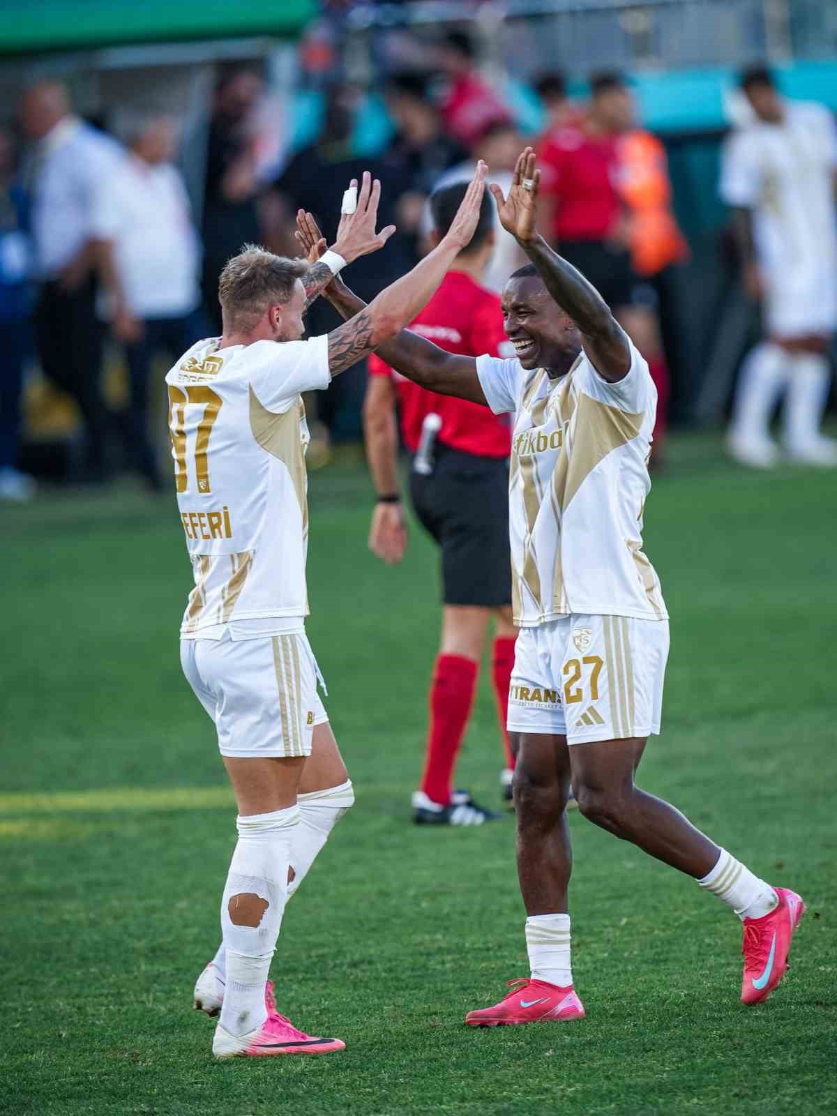KAYSERİSPOR’UN ARNAVUT OYUNCUSU TAULANT SEFERİ LİGDEKİ 5. GOLÜNÜ ATTI.