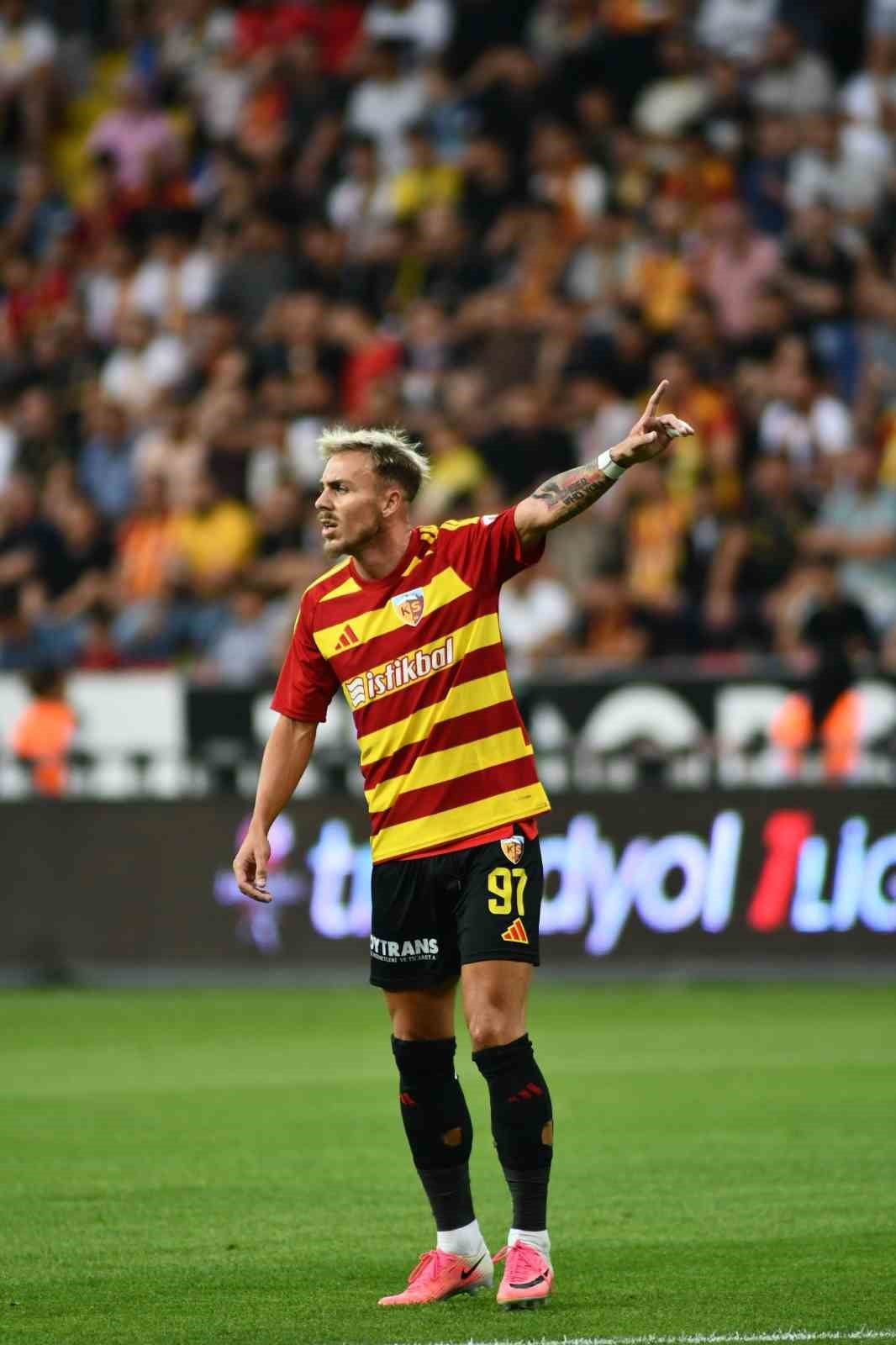 KAYSERİSPOR’UN ARNAVUT OYUNCUSU TAULANT SEFERİ LİGDEKİ ÜÇÜNCÜ GOLÜNÜ ATTI