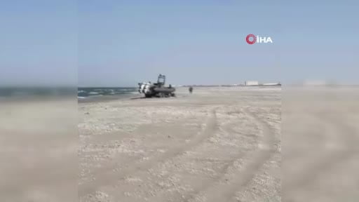 Kazakistan'da Hazar Denizi'nde gerçekleştirilen askeri tatbikat sırasında 19 askerin denize...