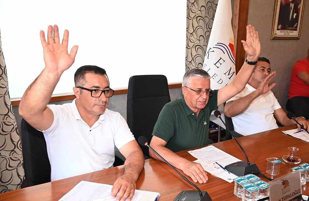 KEMER BELEDİYESİ EYLÜL AYI MECLİS TOPLANTISI, KEMER BELEDİYE BAŞKANI NECATİ TOPALOĞLU...