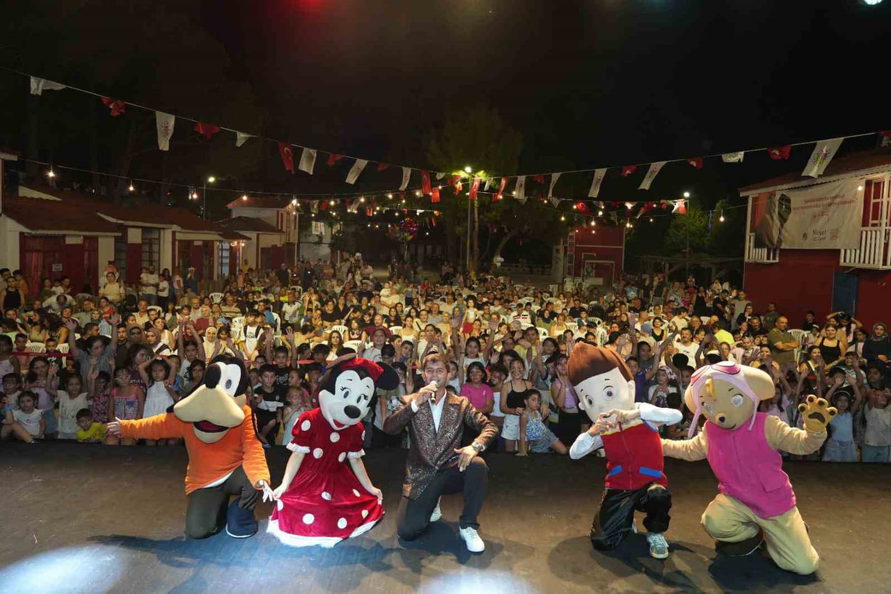 KEPEZ BELEDİYESİ’NİN 3. ULUSLARARASI KEPEZ KÜLTÜR FESTİVALİ, ÇOCUKLARA YÖNELİK RENKLİ VE EĞLENCELİ...