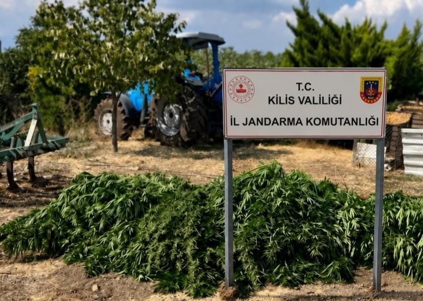 KİLİS'TE 40 KİLO 500 GRAM KUBAR ESRAR ELE GEÇİRİLDİ