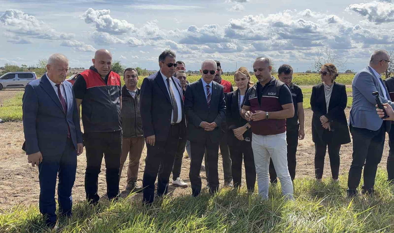 KIRKLARELİ'NDE 'AKILLI SULAMA SAĞLIKLI MERA' YENİLİK YAYIM PROJESİ ÇERÇEVESİNDE TARLA GÜNÜ...