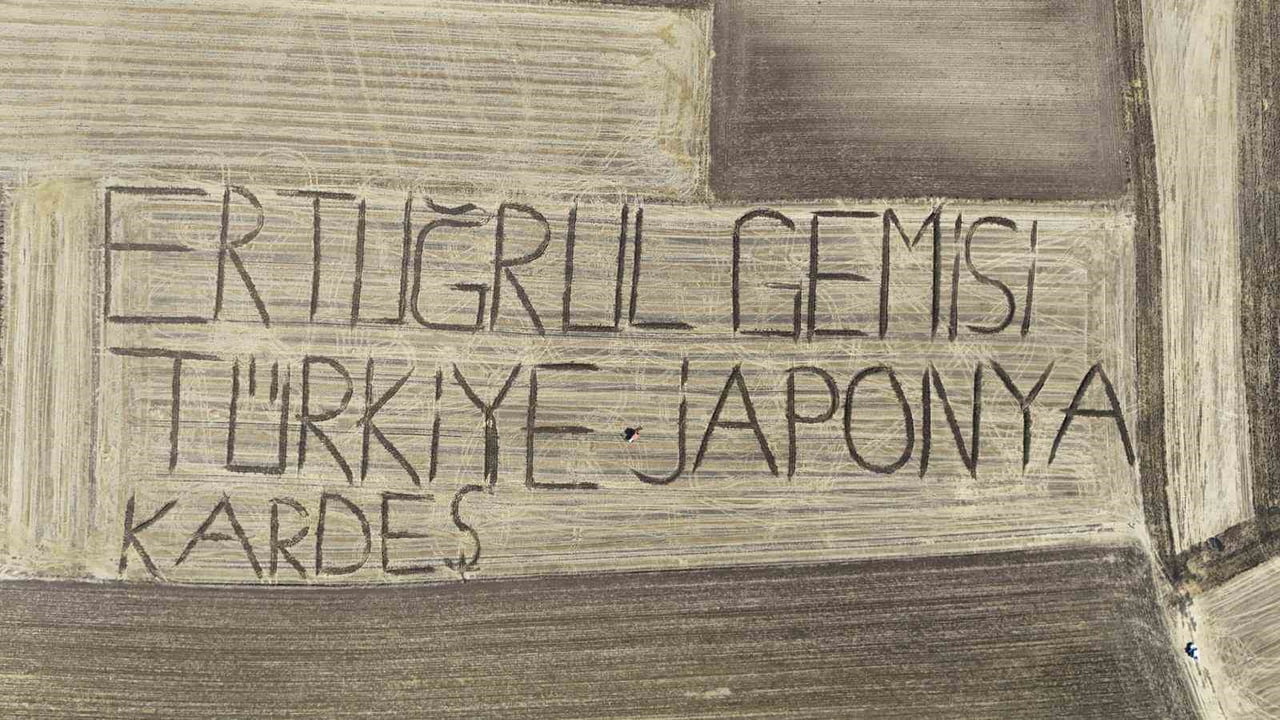 KIRKLARELİ’NİN LÜLEBURGAZ İLÇESİN BAĞLI EVRENSEKİZ BELDESİNDE YAŞAYAN FOTOĞRAF SANATÇISI BURAK...