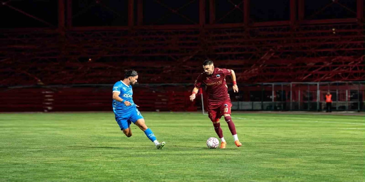 KIRMIZI-LACİVERTLİLER BU SONUÇLA PUANINI 12’YE YÜKSELTTİ.