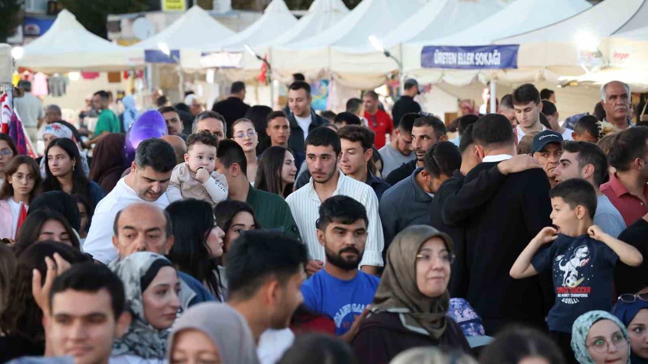 KIRŞEHİR’DE BU YIL 39’UNCUSU DÜZENLENEN AHİLİK HAFTASI KUTLAMALARI, TBMM BAŞKANI NUMAN...
