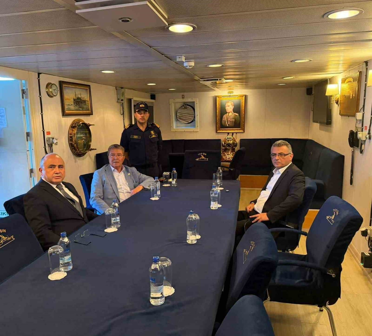 KKTC CUMHURBAŞKANI ERHÜRMAN (SAĞDA), TCG IŞIN'DA ARAMA ÇALIŞMALARINI TAKİP ETTİ