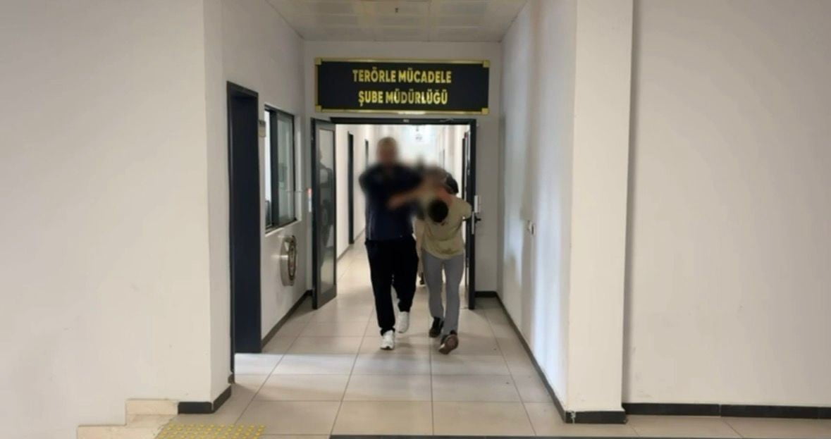 KOCAELİ’DE SİLAHLI TERÖR ÖRGÜTÜ EL KAİDE’YE YÖNELİK DÜZENLENEN OPERASYONDA GÖZALTINA ALINAN 8...