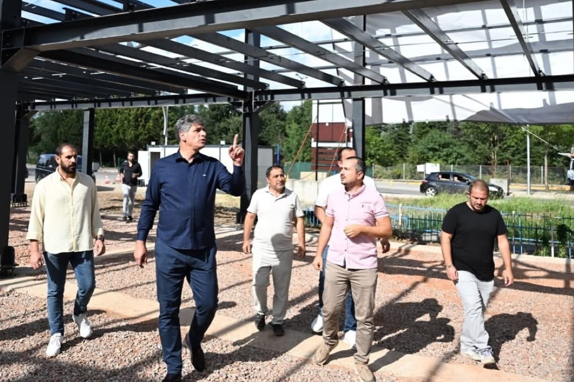KOCAELİ’NİN KARTEPE İLÇESİNDE YAPIMI DEVAM EDEN ATAEVLER KENT ÇARŞISI’NDA İNCELEMELERDE BULUNAN...