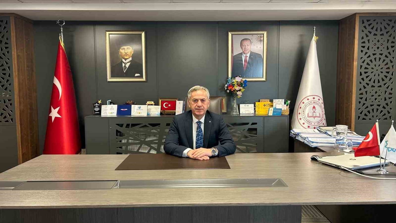 KONYA İL MİLLİ EĞİTİM MÜDÜRÜ MURAT YİĞİT, 2026-2027 EĞİTİM ÖĞRETİM YILININ İLK GÜNÜNDE 2 BİN 186...