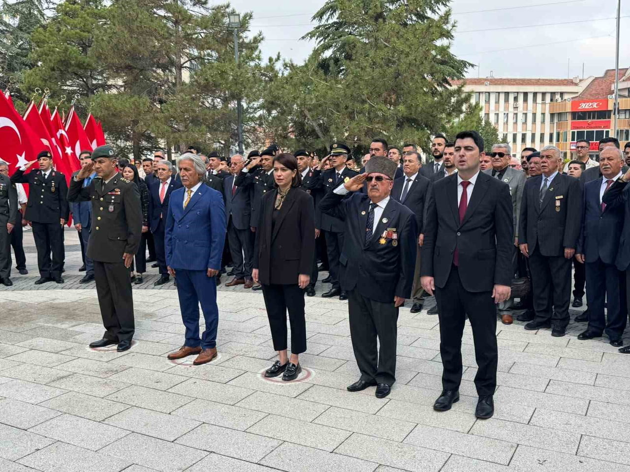 KONYA’NIN EREĞLİ İLÇESİNDE 19 EYLÜL GAZİLER GÜNÜ DÜZENLENEN TÖRENLE KUTLANDI.