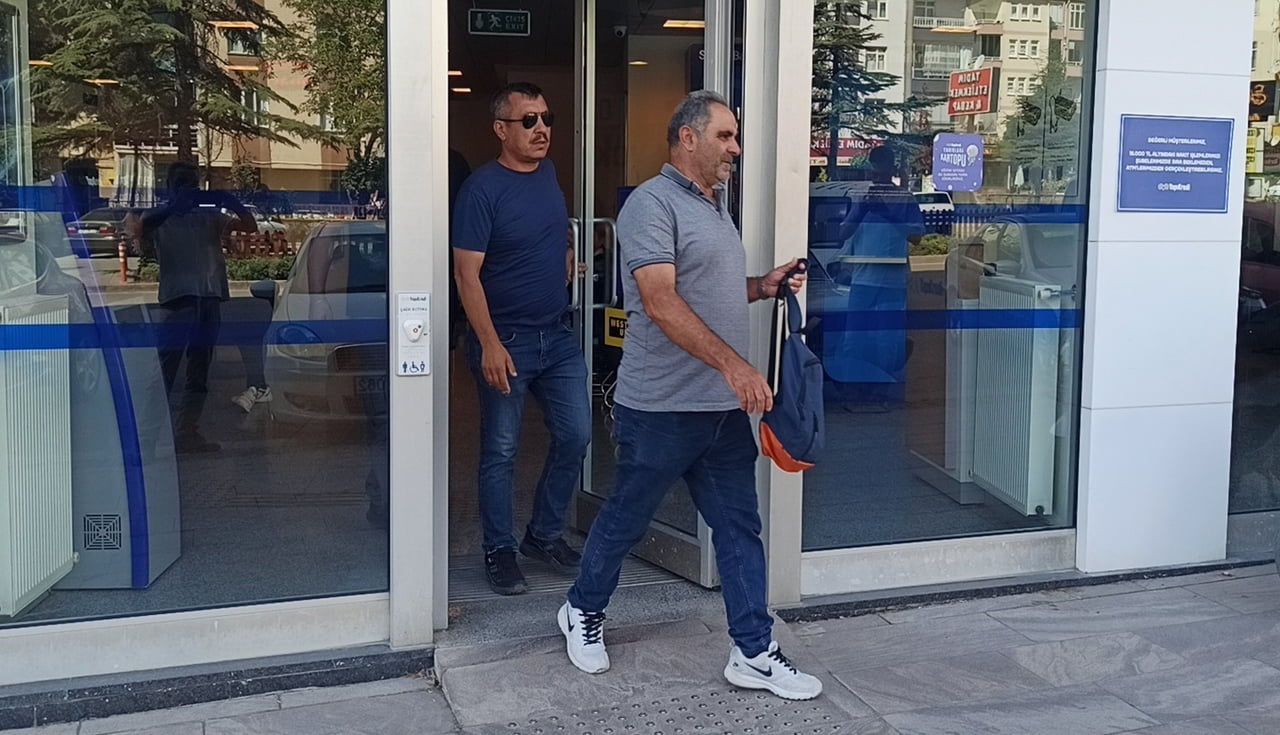 KONYA’NIN SEYDİŞEHİR İLÇESİNDE DOLANDIRICILARIN TELEFONLA ARAYARAK KENDİLERİNİ SAVCI VE POLİS...