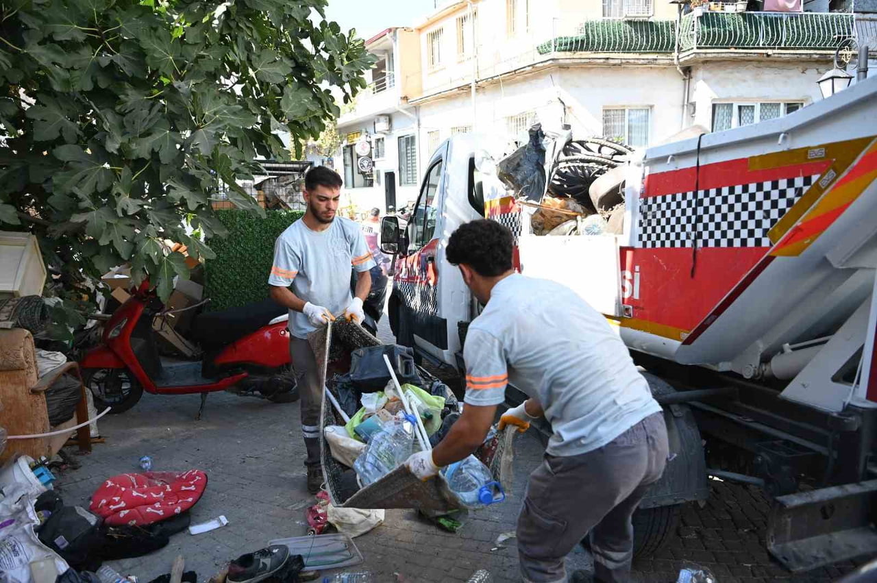 KUŞADASI BELEDİYESİ ZABITA MÜDÜRLÜĞÜ EKİPLERİ, ALACAMESCİT MAHALLESİ’NDE GERÇEKLEŞTİRDİKLERİ...