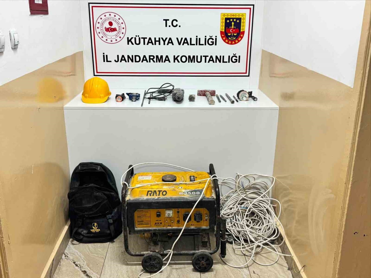 KÜTAHYA’DA İZİNSİZ KAZI OPERASYONU: 2 GÖZALTI