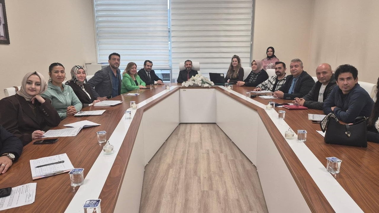 KÜTAHYA’DA OTİZM PROJESİ İÇİN KURUMLARA BİLGİLENDİRME TOPLANTISI