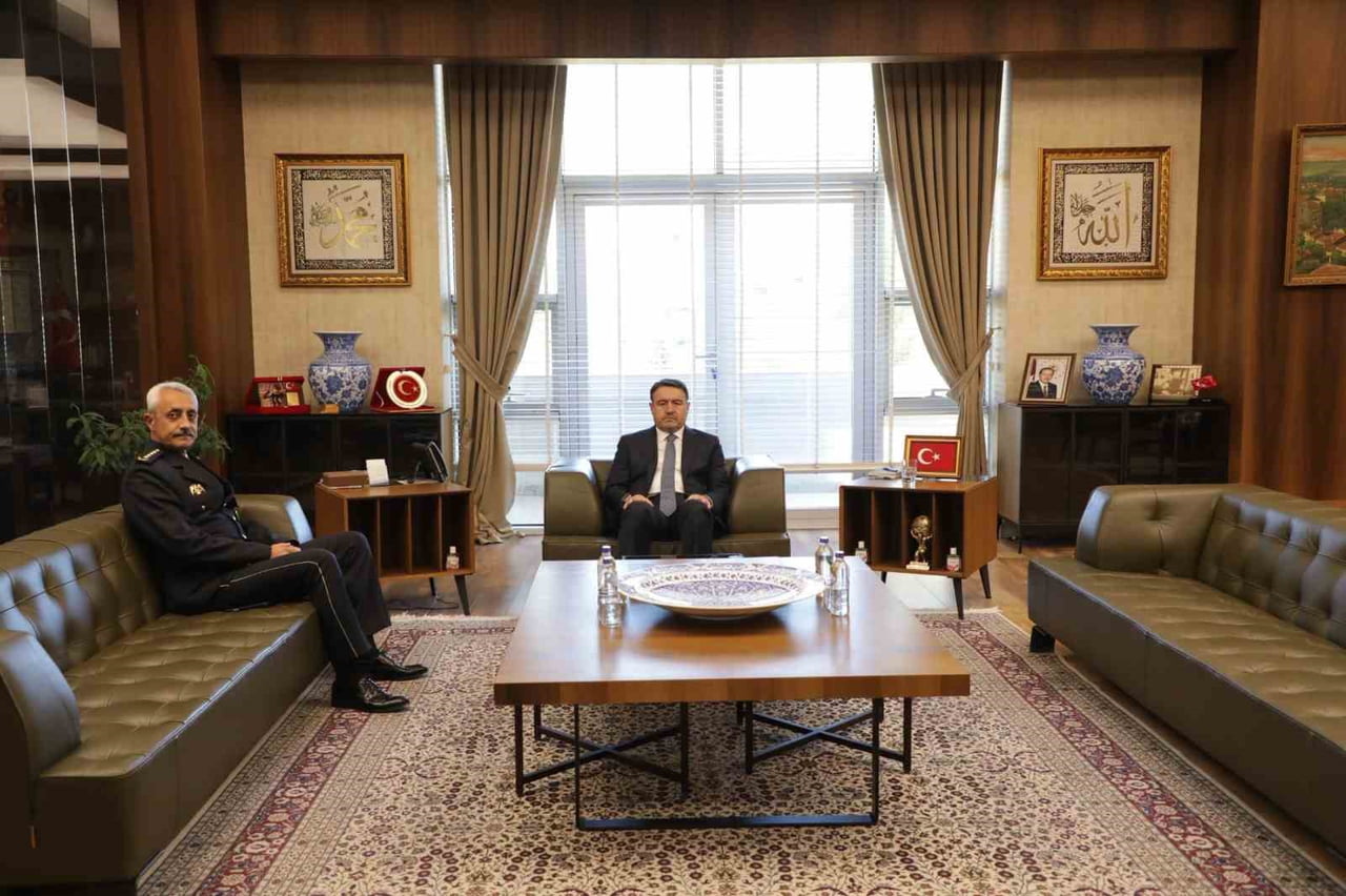 KÜTAHYA İL EMNİYET MÜDÜRÜ ARİF HAKAN TANDOĞAN GÖREVİNE BAŞLADI