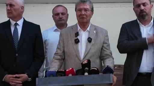 - Kuzey Kıbrıs Türk Cumhuriyeti (KKTC) Başbakanı Ünal Üstel yaptığı açıklamada, batan yolcu...