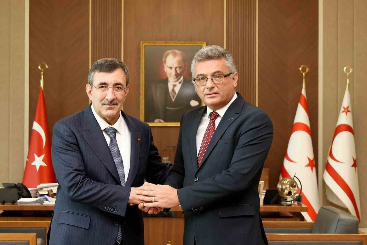 KUZEY KIBRIS TÜRK CUMHURİYETİ (KKTC) CUMHURBAŞKANI TUFAN ERHÜRMAN, CUMHURBAŞKANI YARDIMCISI CEVDET...
