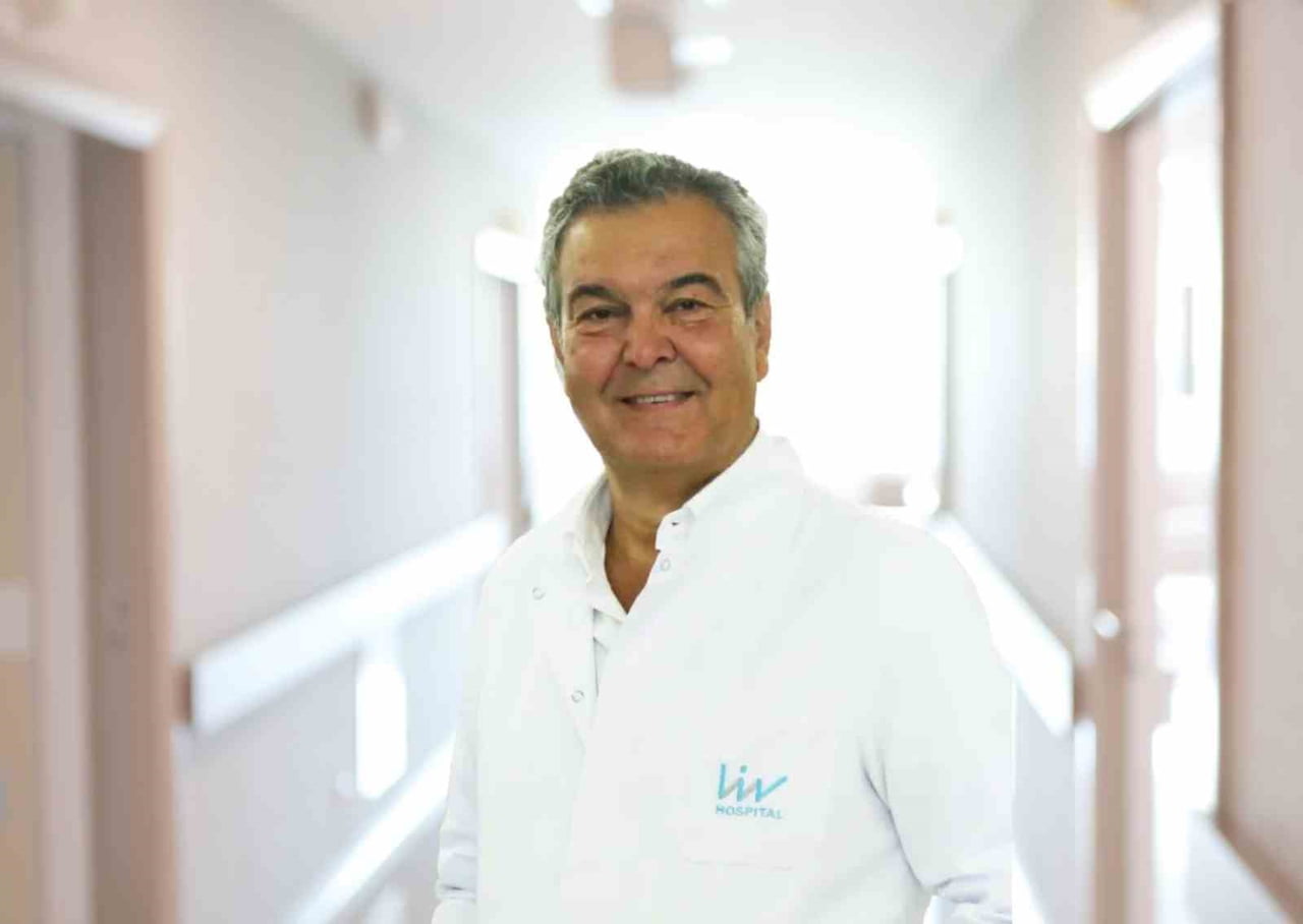 LİV HOSPİTAL ULUS KALP VE DAMAR CERRAHİSİ UZMANI OP. DR. AHMET ÖZSOY