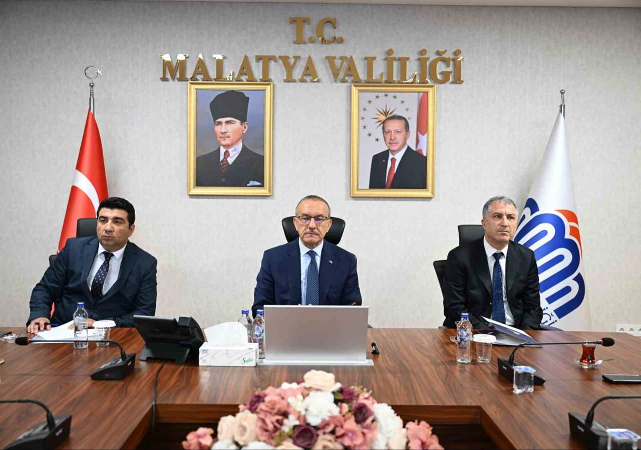 MALATYA’DA ÜNİVERSİTE VE YURT GÜVENLİĞİ TOPLANTISI