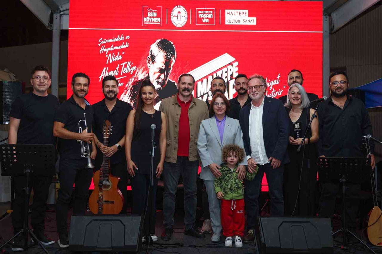 MALTEPE KENT ORKESTRASI SAHNE ALDI.
