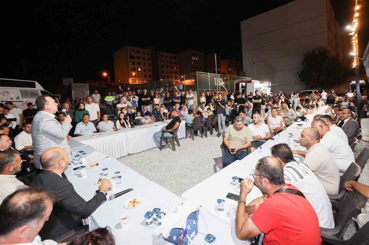 MANİSA BÜYÜKŞEHİR BELEDİYE BAŞKANI BESİM DUTLULU, YUNUSEMRE İLÇESİNE BAĞLI AKGEDİK MAHALLESİ’NDE...
