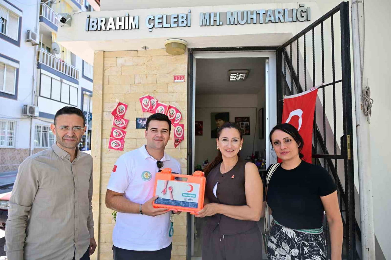 MANİSA BÜYÜKŞEHİR BELEDİYESİ, DÜNYA İLK YARDIM GÜNÜ KAPSAMINDA İL GENELİNDEKİ MAHALLE MUHTARLARINA...