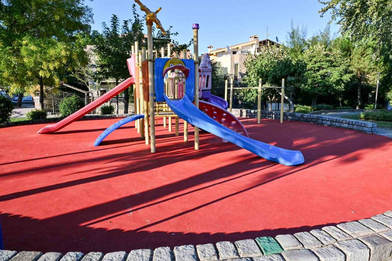MANİSA BÜYÜKŞEHİR BELEDİYESİ, KENT GENELİNDEKİ PARK, ÇOCUK OYUN ALANLARI, FİTNESS ALANLARI VE...