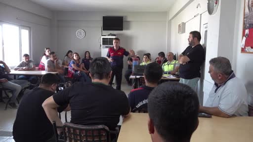 Manisa Büyükşehir Belediyesi personeline nefes kesen tatbikat
