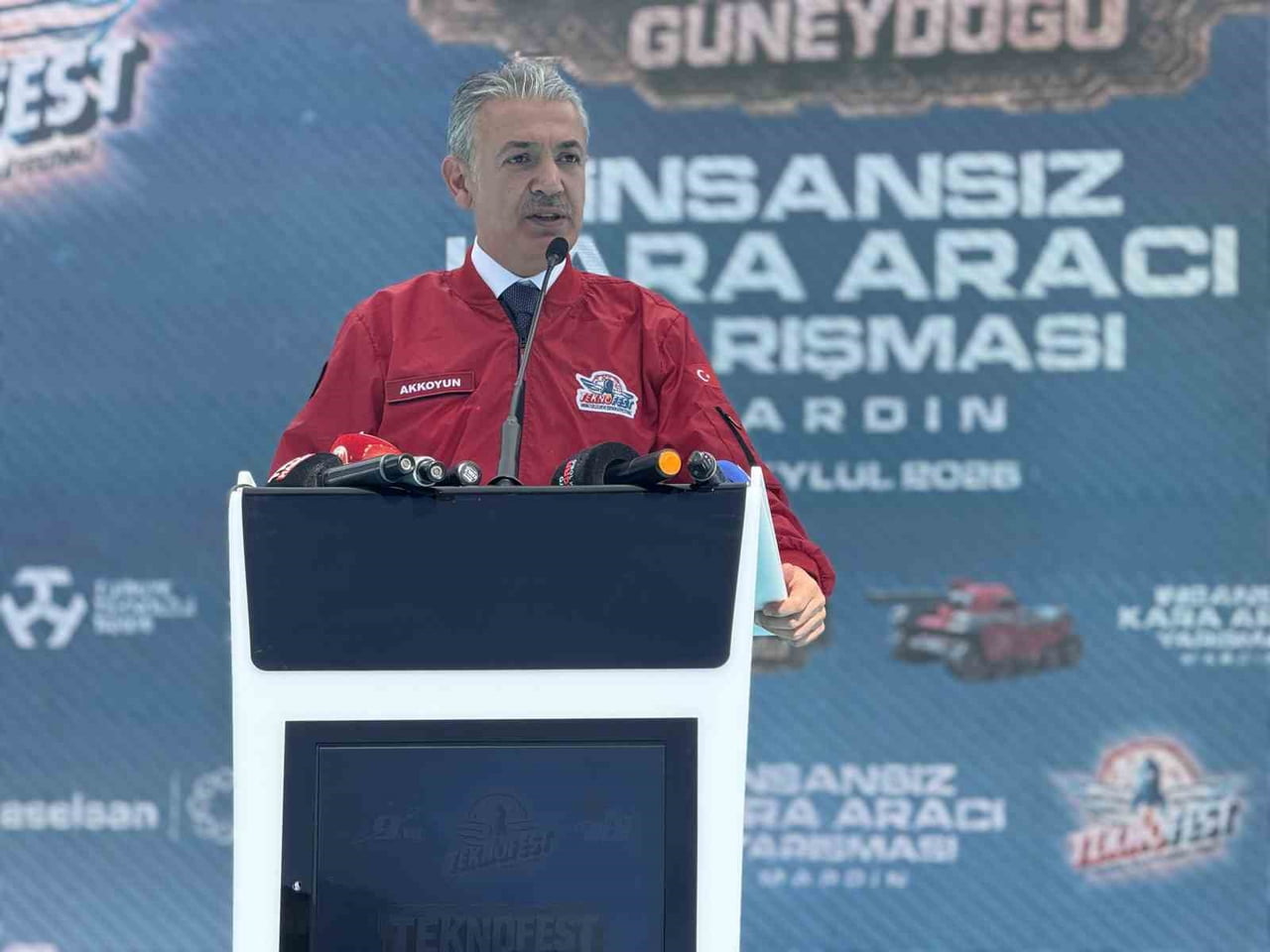 MARDİN VALİSİ VE BÜYÜKŞEHİR BELEDİYE BAŞKAN VEKİLİ TUNCAY AKKOYUN, YARIŞMANIN MARDİN'DE...