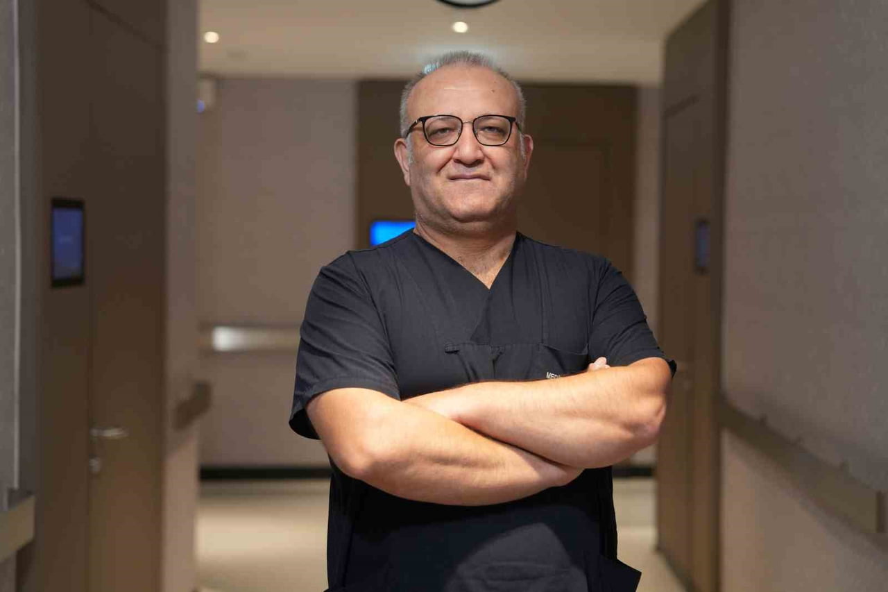MEDİPOL ACIBADEM BÖLGE HASTANESİ GASTROENTEROLOJİ VE İÇ HASTALIKLARI UZMANI PROF. DR. YILMAZ...