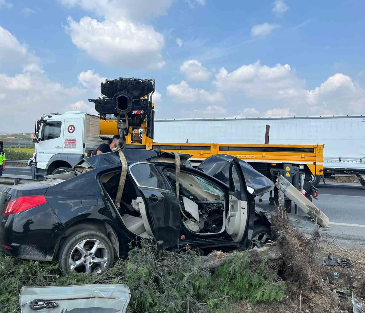 MERSİN'İN TARSUS İLÇESİNDE MEYDANA GELEN TRAFİK KAZASINDA 1 KİŞİ HAYATINI KAYBETTİ.