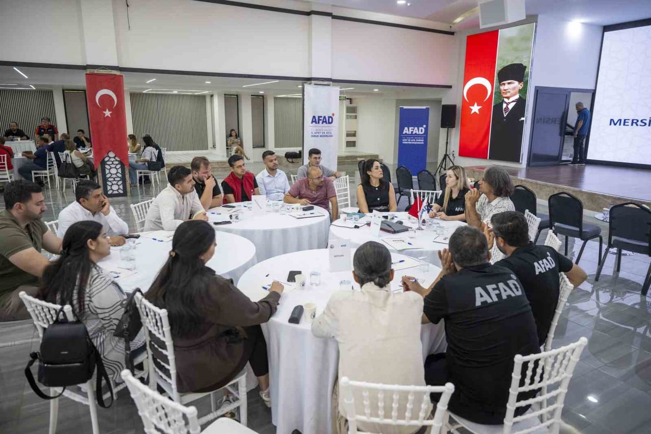 MERSİN BÜYÜKŞEHİR BELEDİYESİ, KENTİN AFETLERE KARŞI DİRENÇLİLİĞİNİ ARTIRMAK AMACIYLA MERSİN İL...