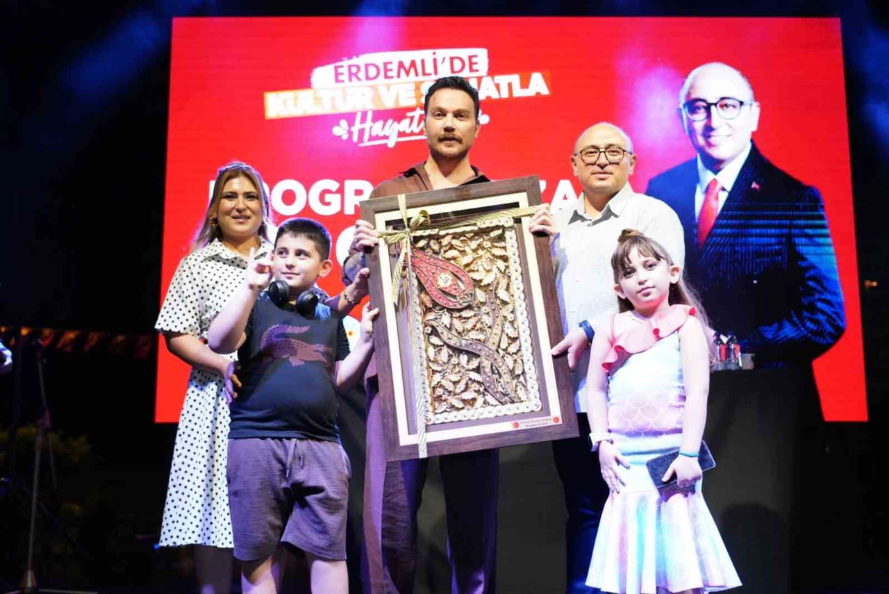 MERSİN’İN ERDEMLİ İLÇESİNDE BELEDİYE TARAFINDAN DÜZENLENEN KÜLTÜR SANAT ETKİNLİKLERİ KAPSAMINDA...