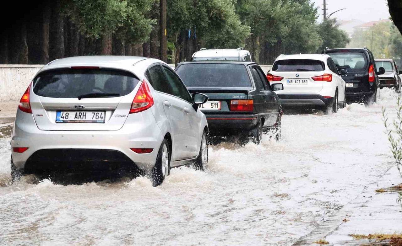 METEOROLOJİ 4. BÖLGE MÜDÜRLÜĞÜ BÖLGE TAHMİN VE UYARI MERKEZİ, 27 EYLÜL PAZAR GÜNÜ ÖĞLE...