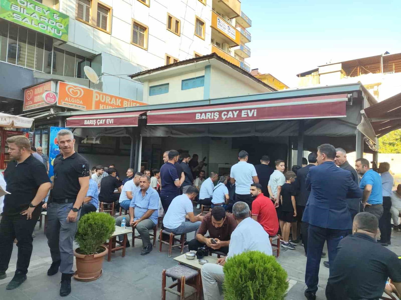 MİLLİ EĞİTİM BAKANI PROF. DR. YUSUF TEKİN, BATMAN PROGRAMI KAPSAMINDA ZİYARET ETTİĞİ BARIŞ ÇAY...