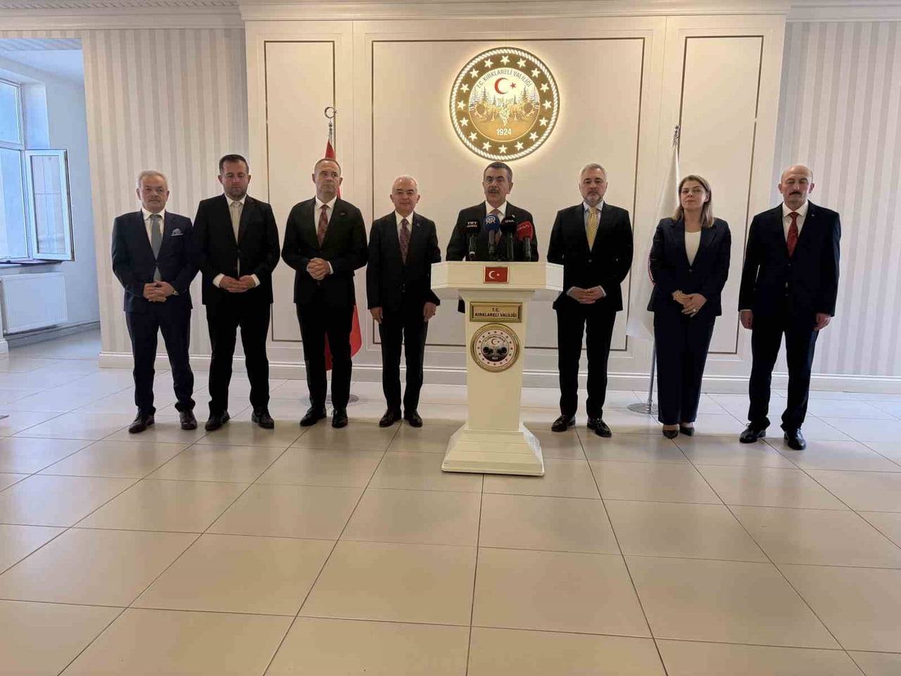 MİLLİ EĞİTİM BAKANI YUSUF TEKİN, OECD'DE TÜRKİYE'Yİ ÖNE ÇIKARAN EĞİTİM BAŞARISIYLA İLGİLİ...