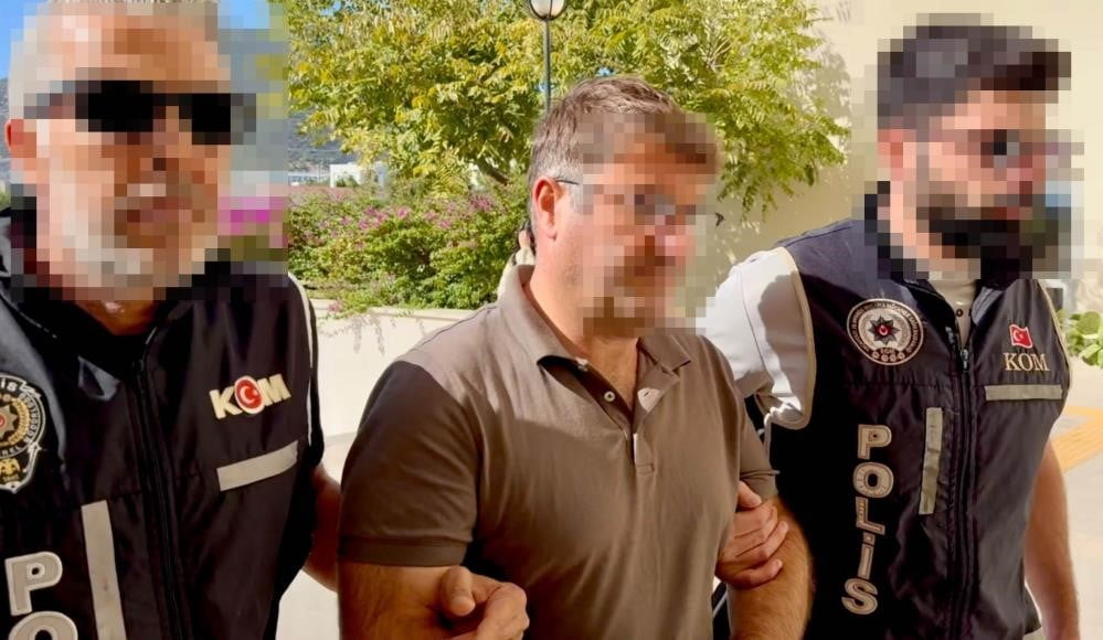 MUĞLA'NIN BODRUM İLÇESİNDE BİR RUS İŞ ADAMINA AİT LÜKS YATIN GİRİŞ İŞLEMLERİ ÜZERİNDEN RÜŞVET...