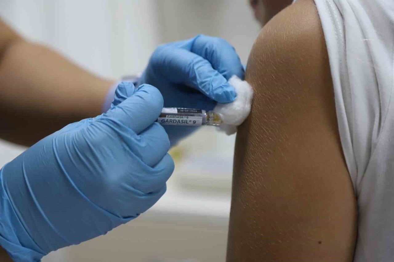 MUĞLA BÜYÜKŞEHİR’İN HPV AŞI DESTEĞİ SÜRÜYOR