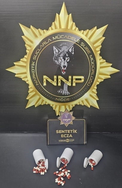 NİĞDE’DEKİ NARKOTİK OPERASYONUNDA 2 ŞÜPHELİ TUTUKLANDI