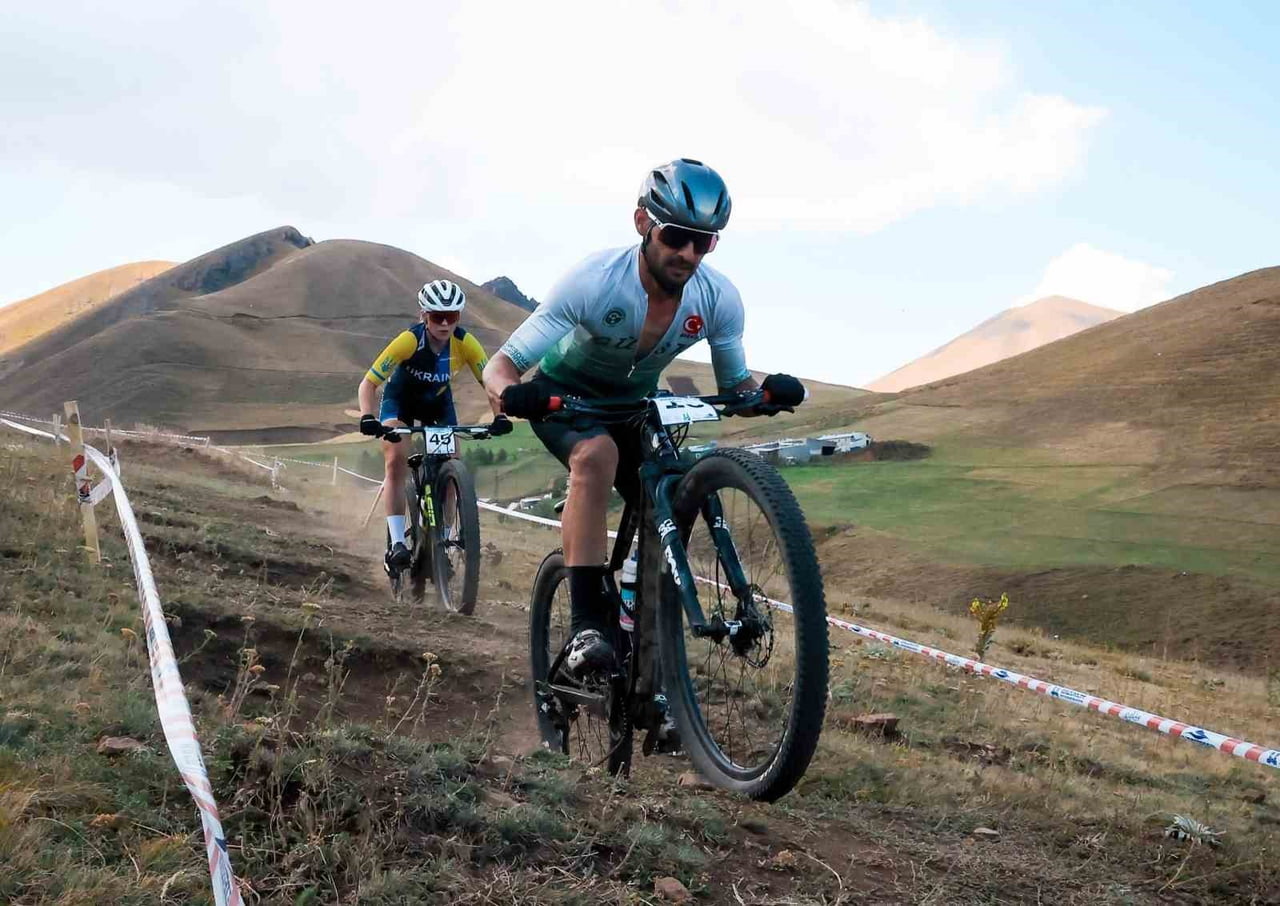 PALANDÖKEN MTB CUP BİSİKLET ŞAMPİYONASI, 3 GÜN SÜREN MÜCADELE VE HEYECANIN ARDINDAN BAŞARIYLA...