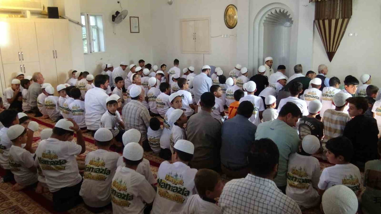 PEYGAMBER SEVDALILARI VAKFINCA DÜZENLENEN "HAYAT NAMAZLA GÜZELDİR" PROJESİ KAPSAMINDA, BATMAN'IN...
