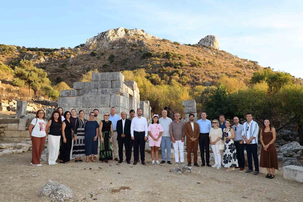 PHOENİX ANTİK KENTİ VE ÇEVRESİNİN ARKEOLOJİK MİRASINI BELGELEMEK AMACIYLA 2021 YILINDA BAŞLATILAN...
